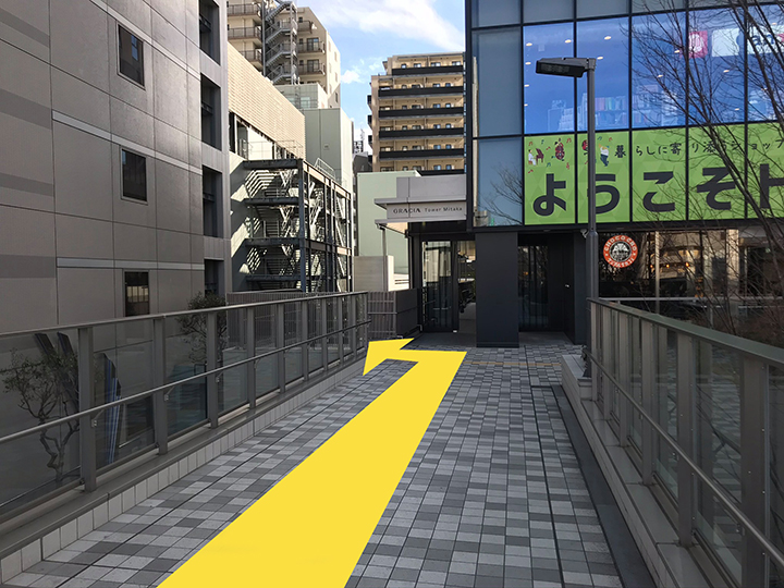 GRACIAタワー正面写真