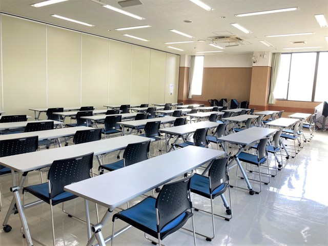 第1会議室（窓側）